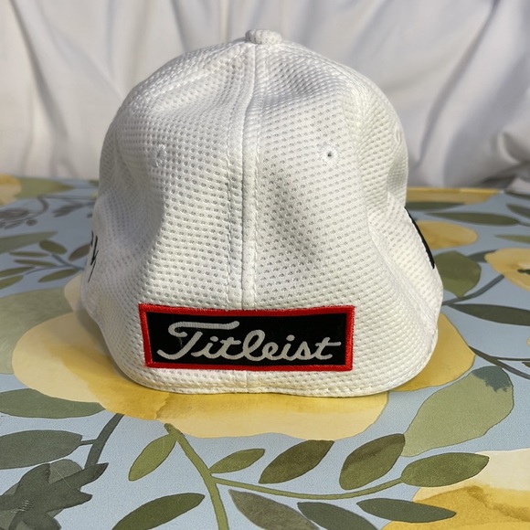 TITLEIST New Era FJ Men's 2022 Tour Performance Cap Small-Medium - Picture 6 of 11